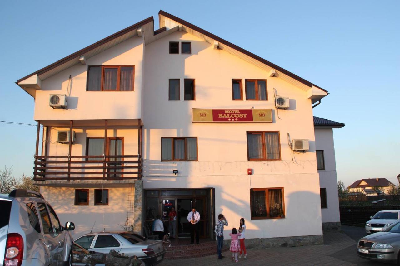 Motel Balcost Piatra Neamt Bagian luar foto