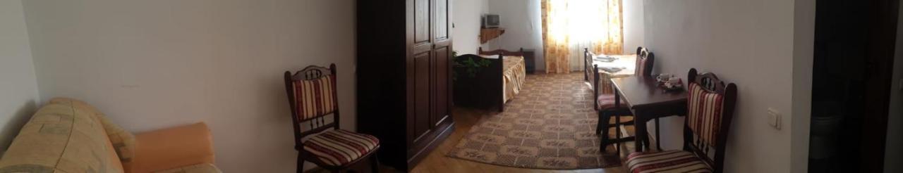 Motel Balcost Piatra Neamt Bagian luar foto