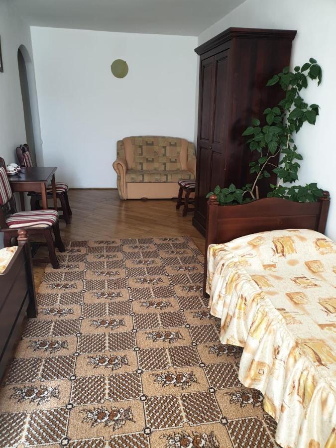 Motel Balcost Piatra Neamt Bagian luar foto