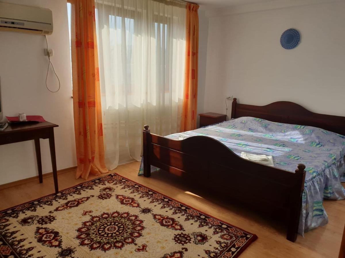 Motel Balcost Piatra Neamt Bagian luar foto