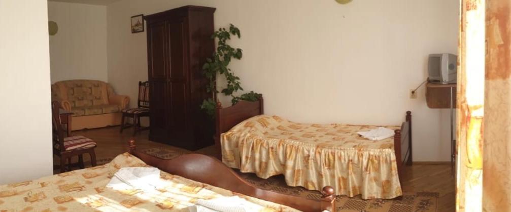 Motel Balcost Piatra Neamt Bagian luar foto